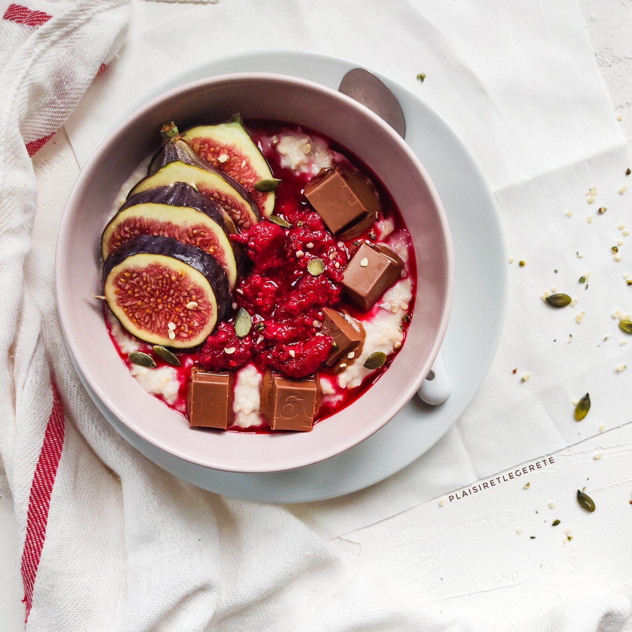 You are currently viewing Porridge proteiné figues framboises